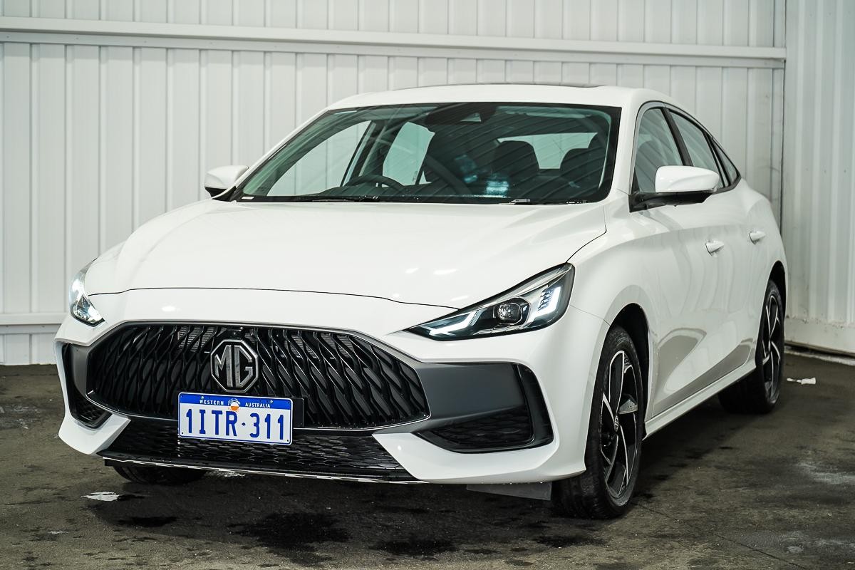 MG Mg5 image 4