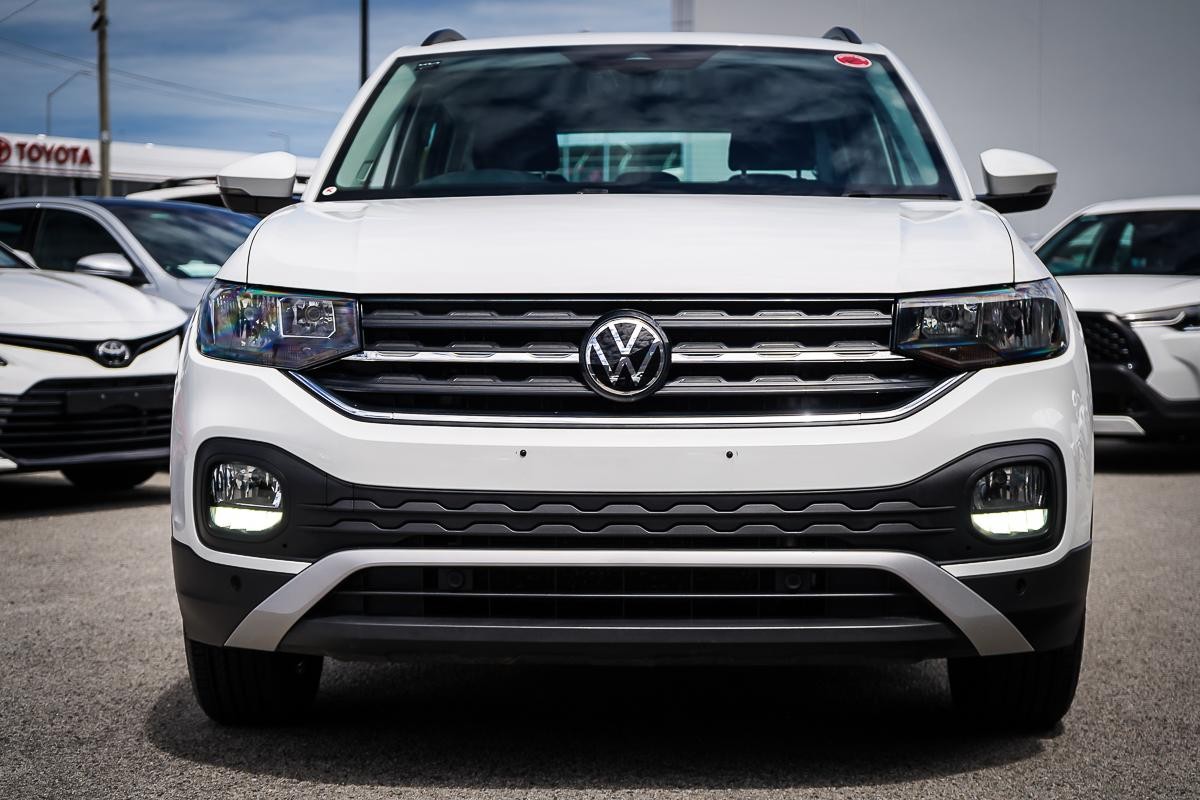 Volkswagen T-cross image 3