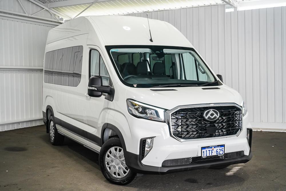 LDV Deliver 9 image 1