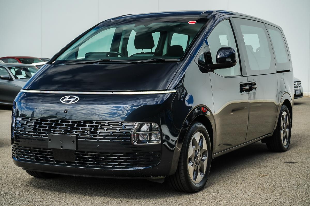 Hyundai Staria image 4