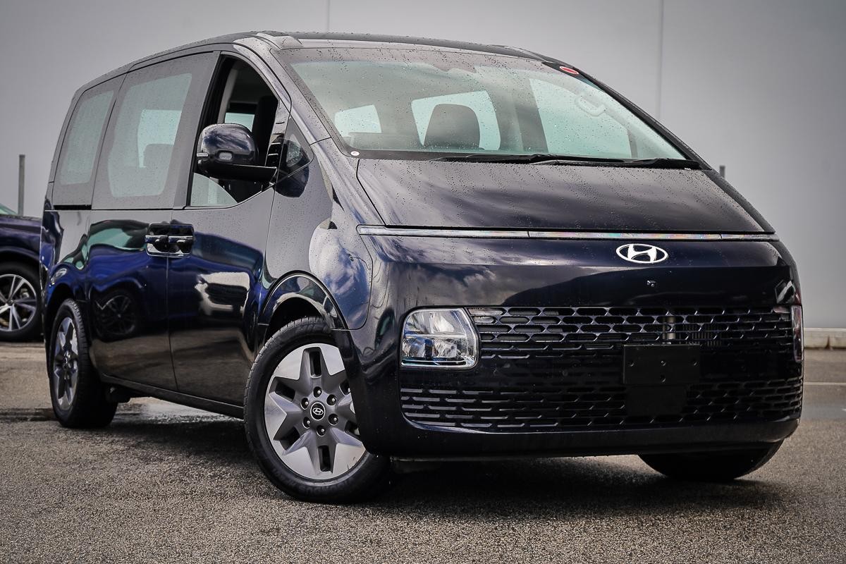 Hyundai Staria image 1