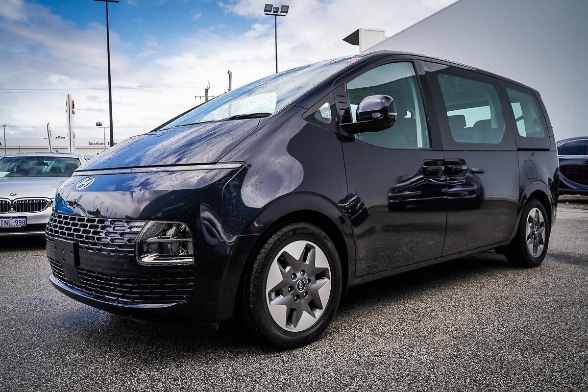 Hyundai Staria image 4