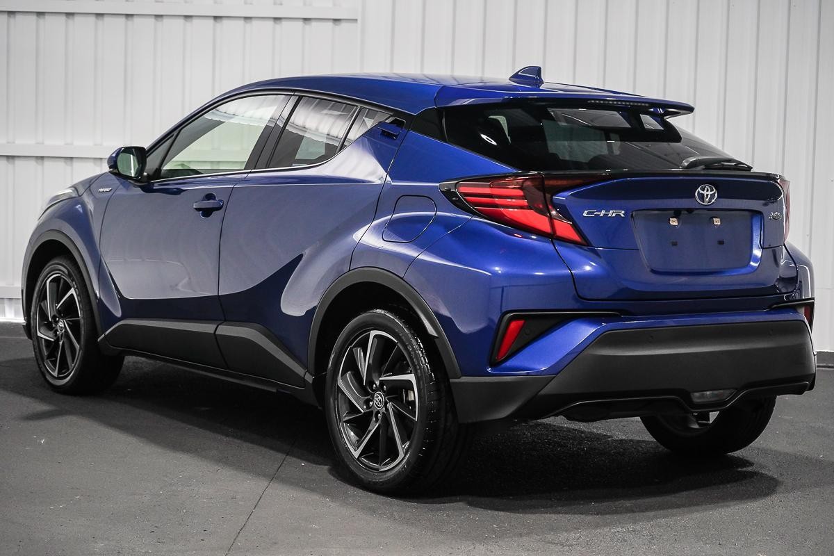 Toyota C-hr image 4
