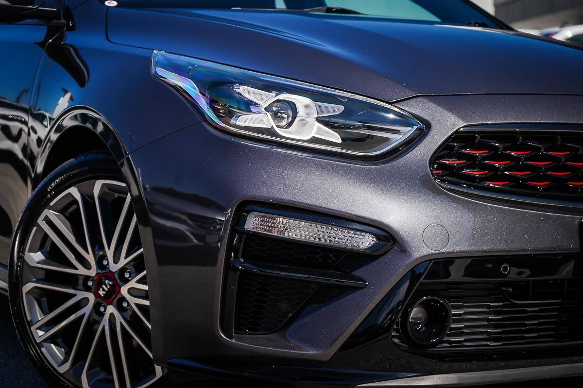 Kia Cerato image 2