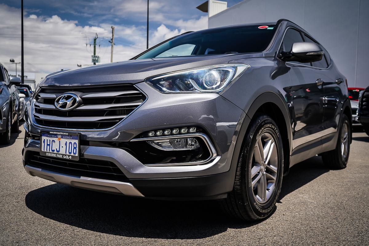 Hyundai Santa Fe image 4