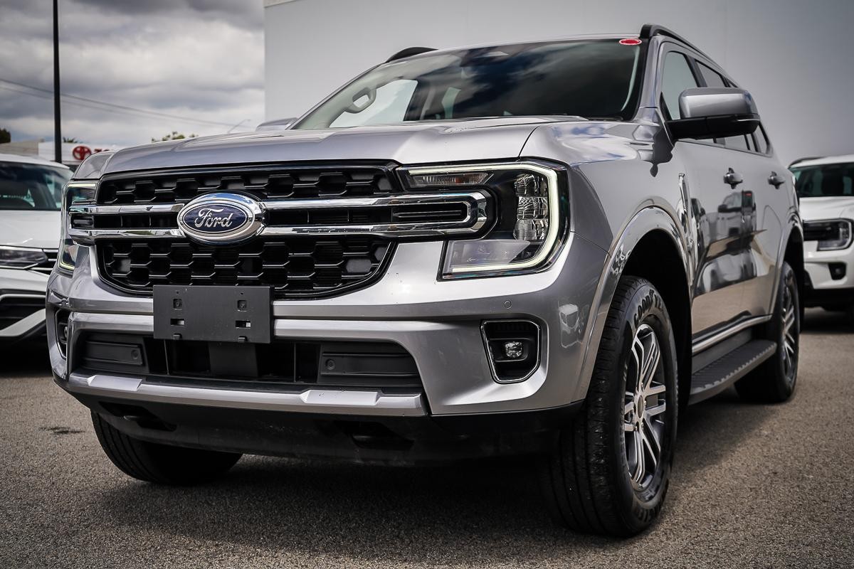 Ford Everest image 4