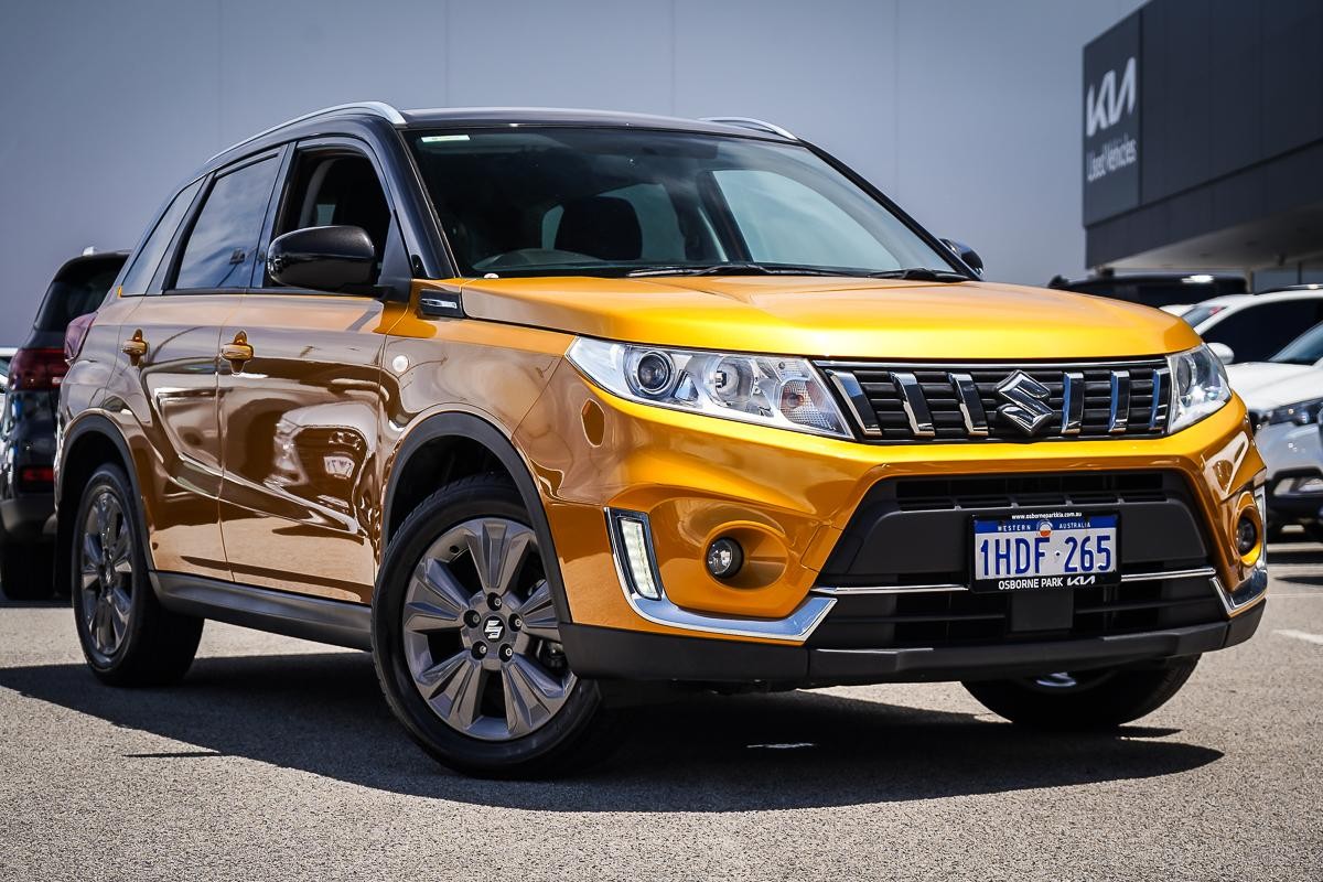 Suzuki Vitara image 1