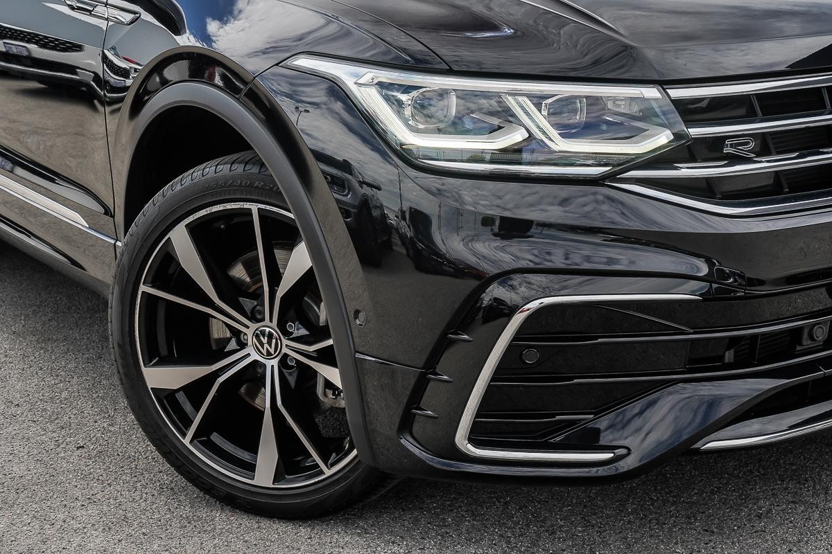 Volkswagen Tiguan image 2