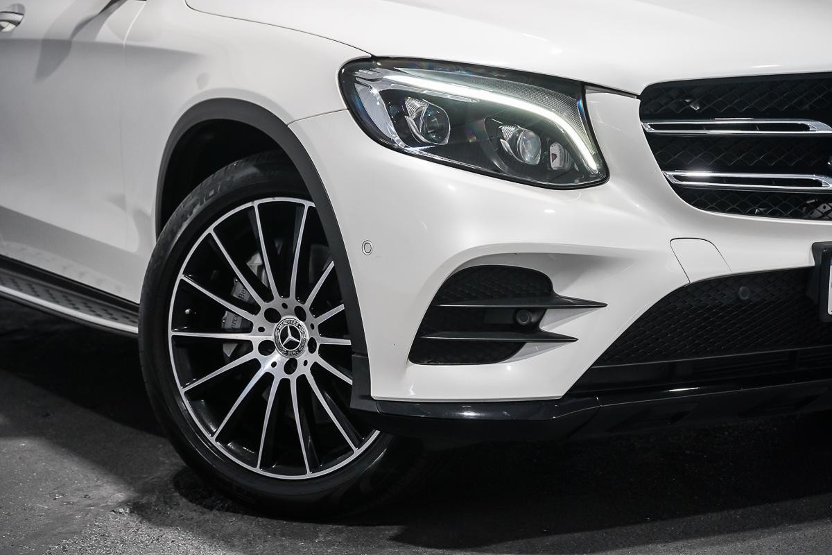 Mercedes Benz Glc-class image 2