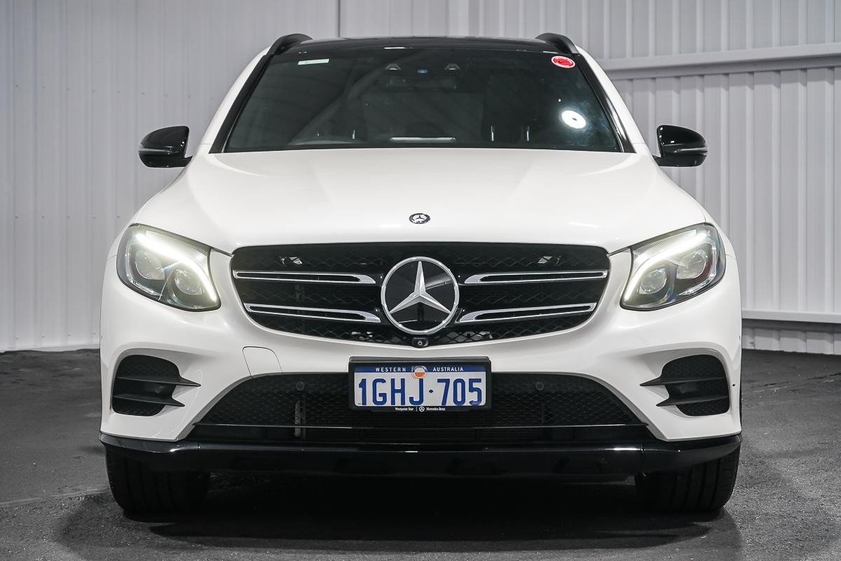 Mercedes Benz Glc-class image 3