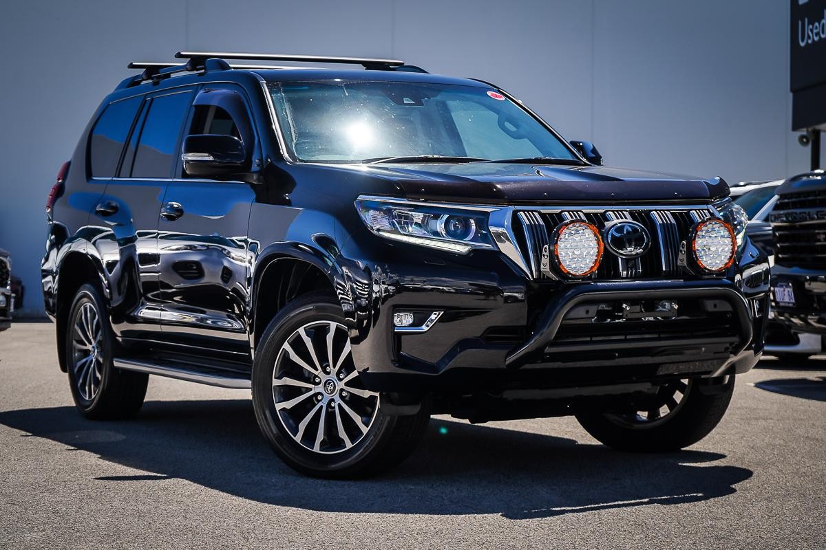 Toyota Landcruiser Prado image 1