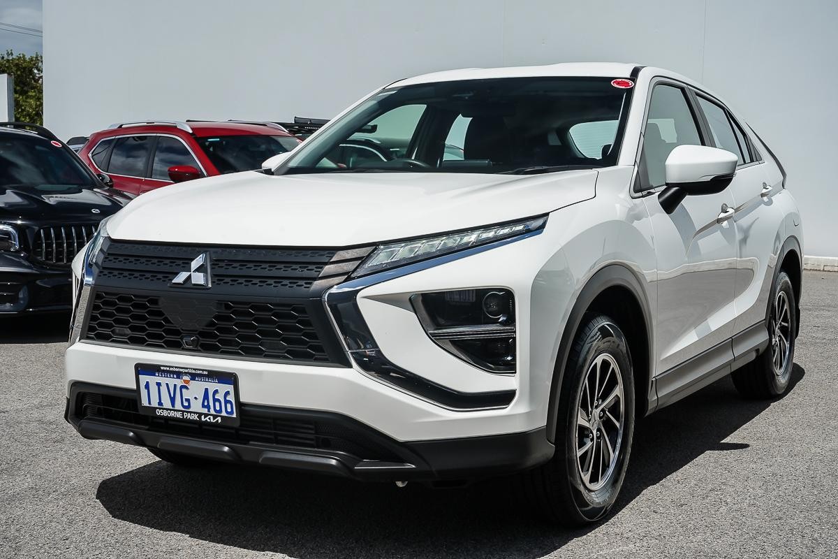Mitsubishi Eclipse Cross image 4