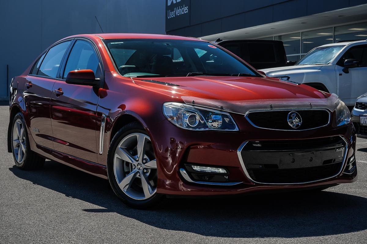 Holden Commodore image 1