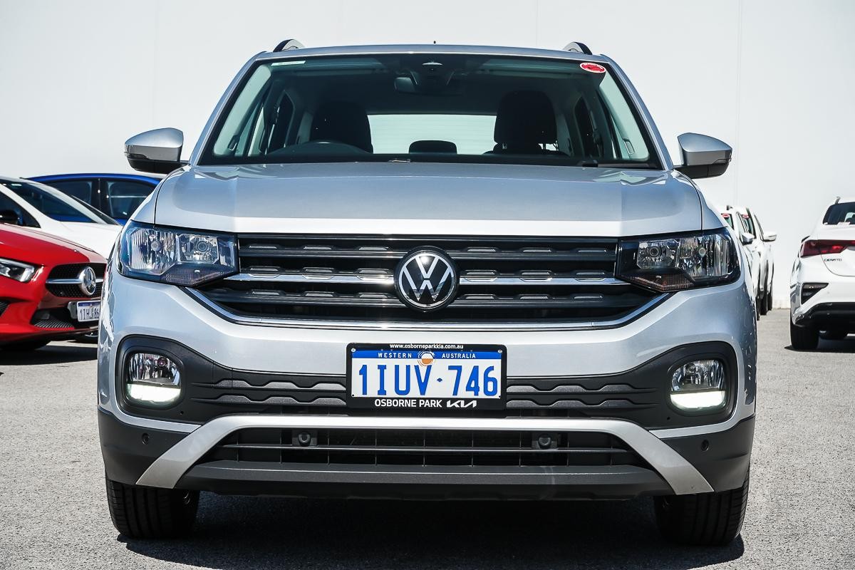 Volkswagen T-cross image 3
