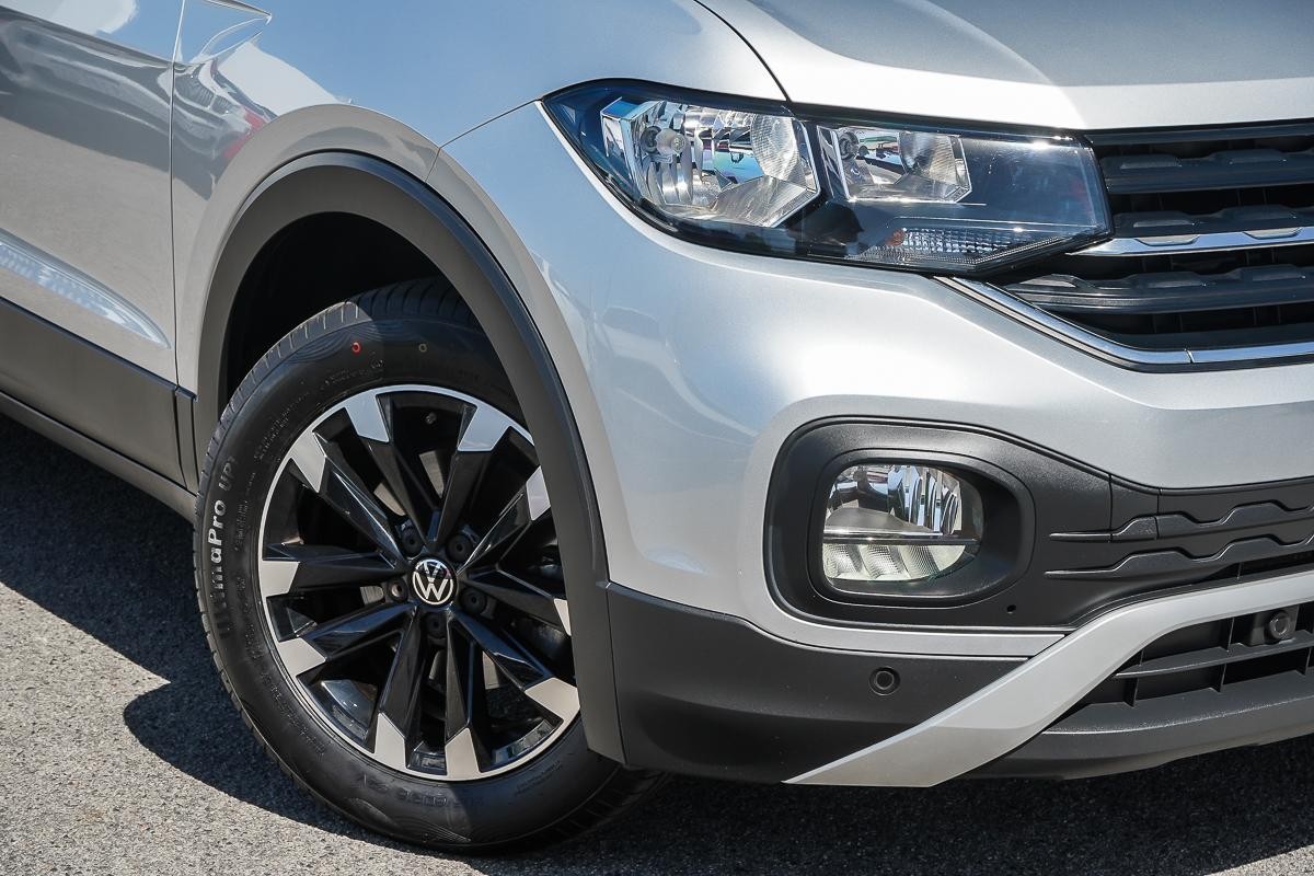 Volkswagen T-cross image 2