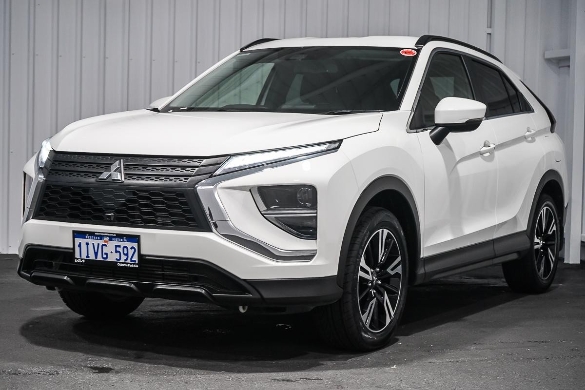Mitsubishi Eclipse Cross image 4