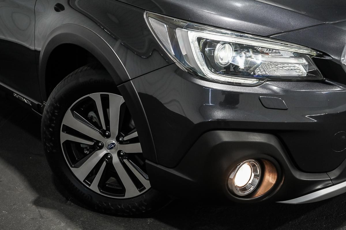 Subaru Outback image 2