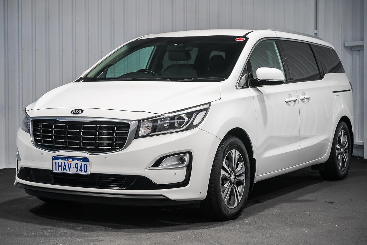 Kia Carnival image 4