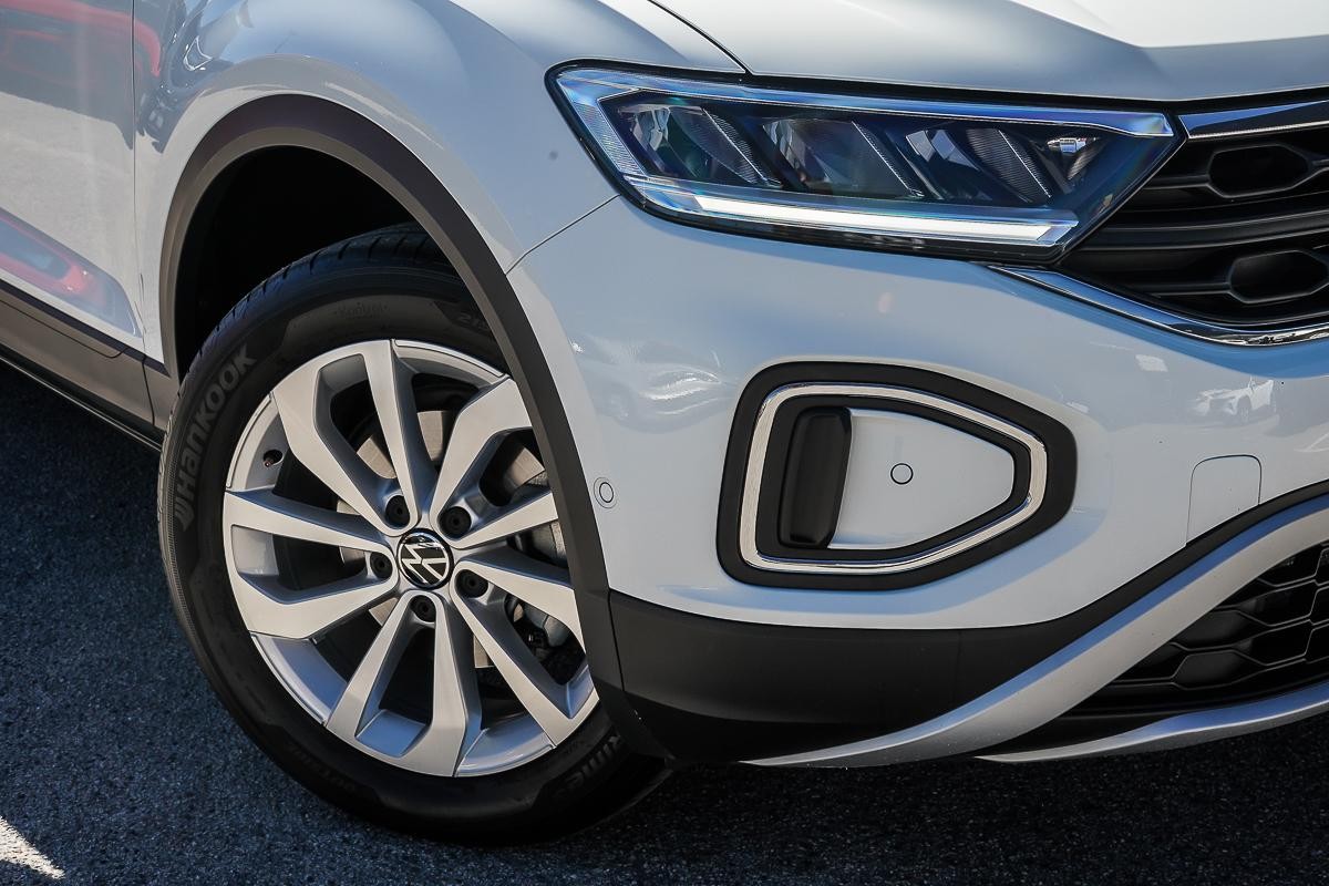 Volkswagen T-roc image 2