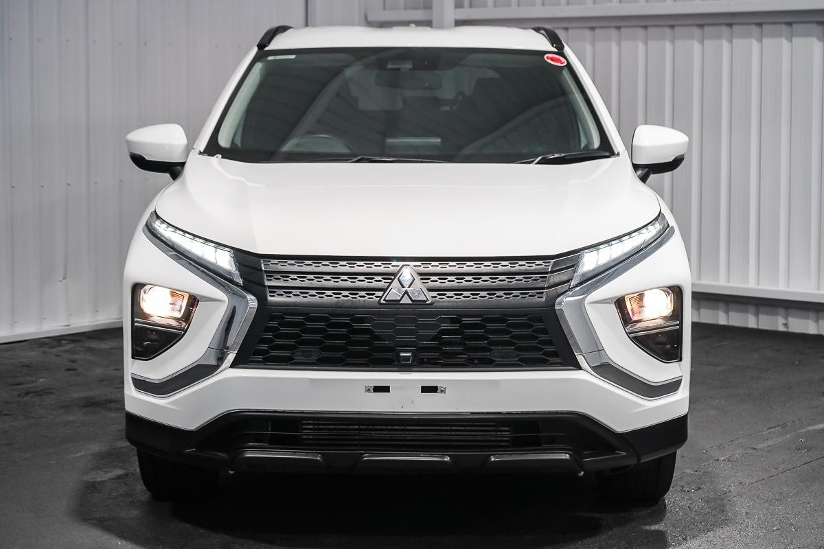 Mitsubishi Eclipse Cross image 3