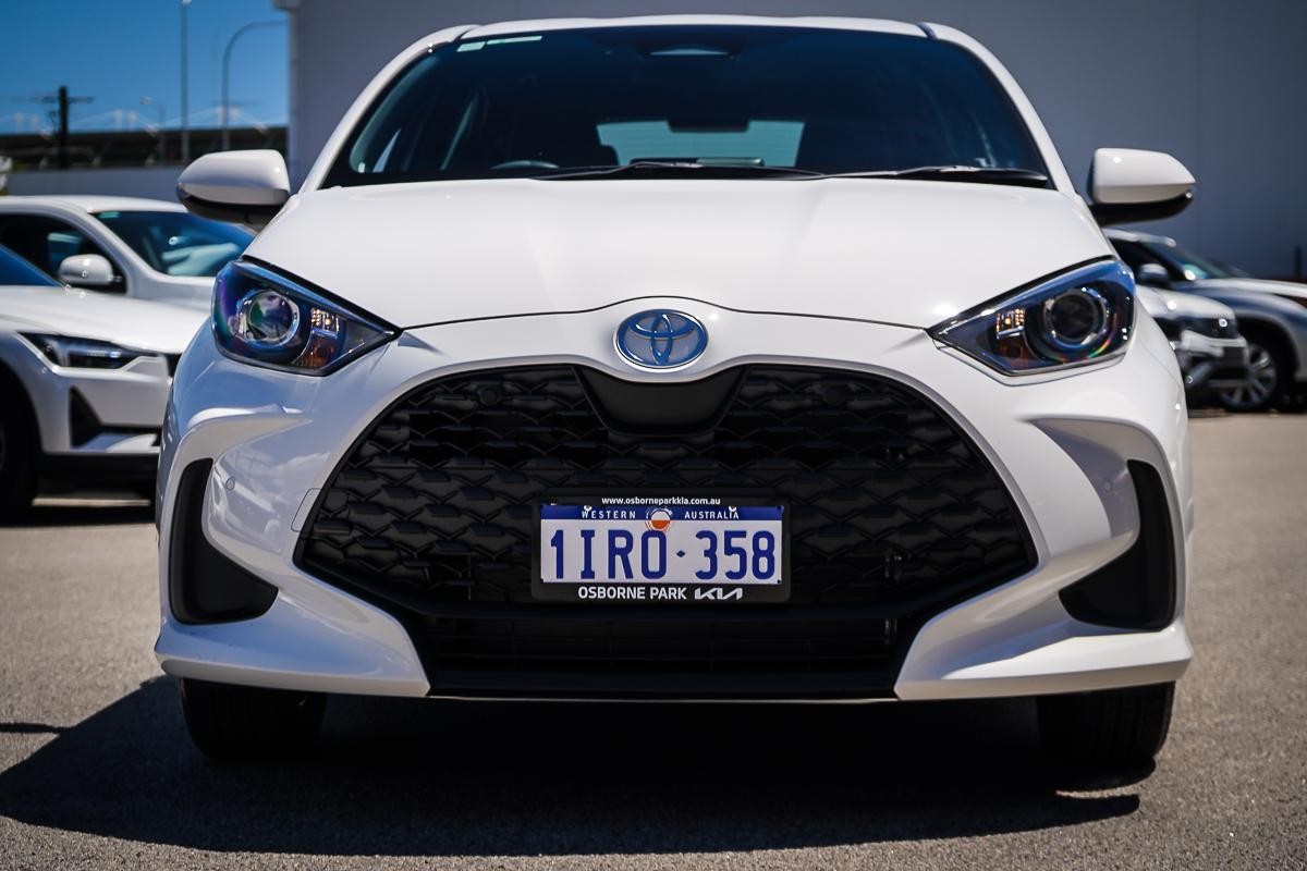 Toyota Yaris image 3