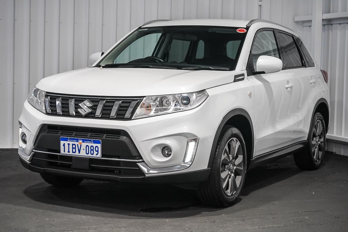 Suzuki Vitara image 4