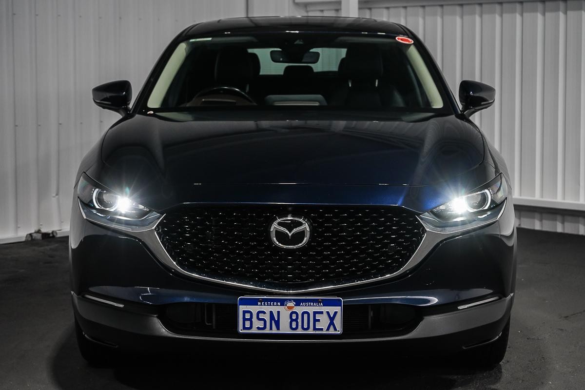 Mazda Cx-30 image 3