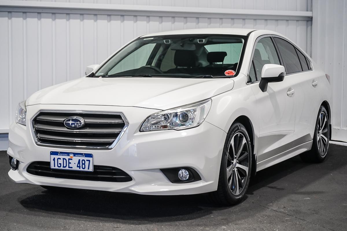 Subaru Liberty image 4