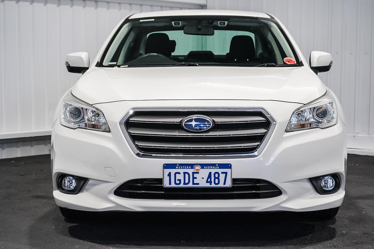 Subaru Liberty image 3