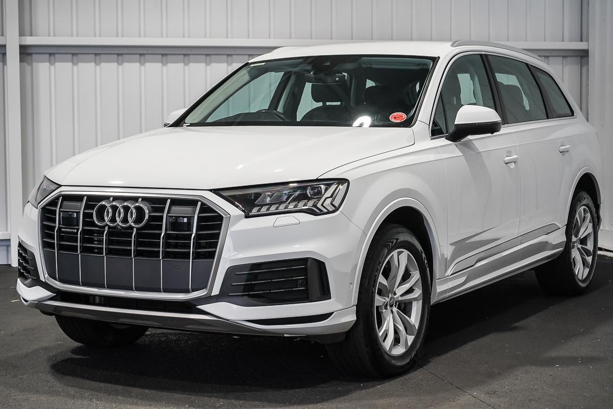 Audi Q7 image 4