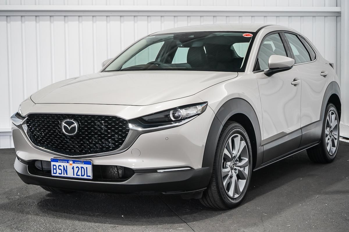 Mazda Cx-30 image 4
