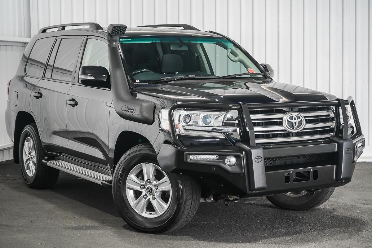Toyota Landcruiser image 1