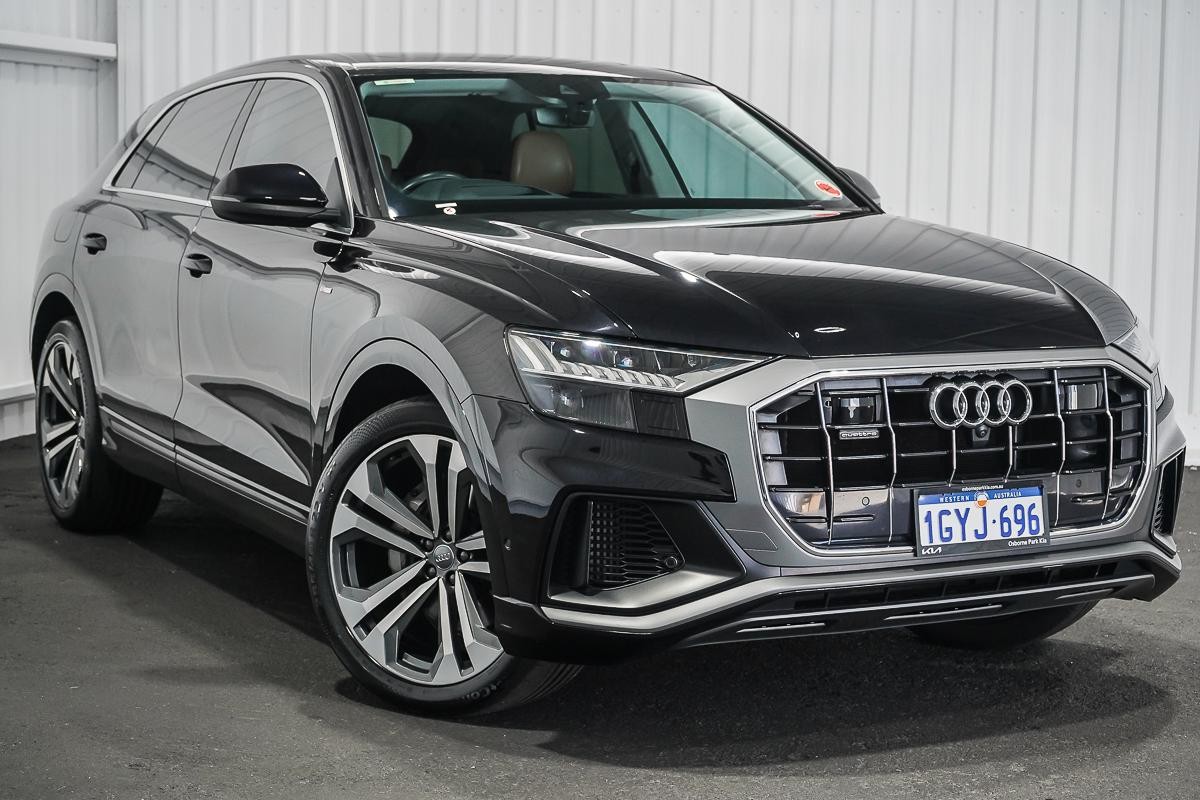 Audi Q8 image 1