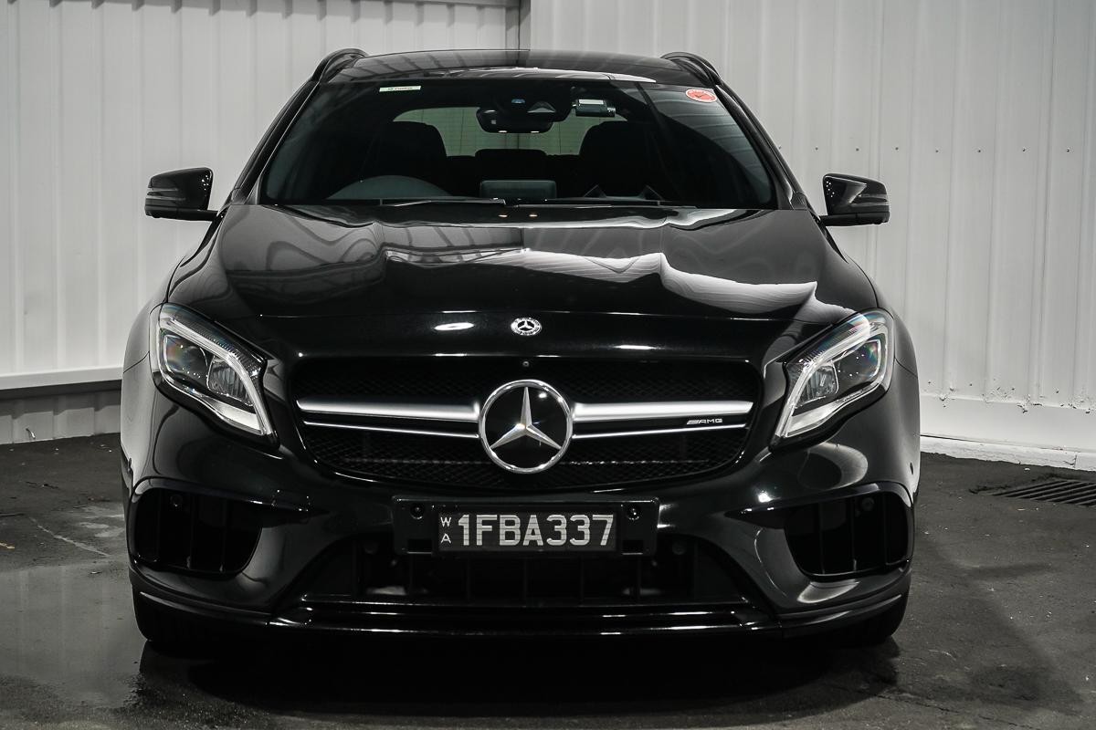 Mercedes Benz Gla-class image 3