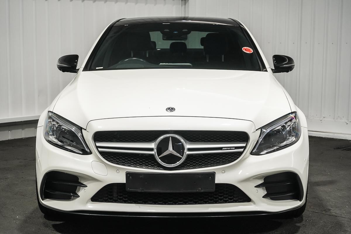 Mercedes Benz C-class image 3