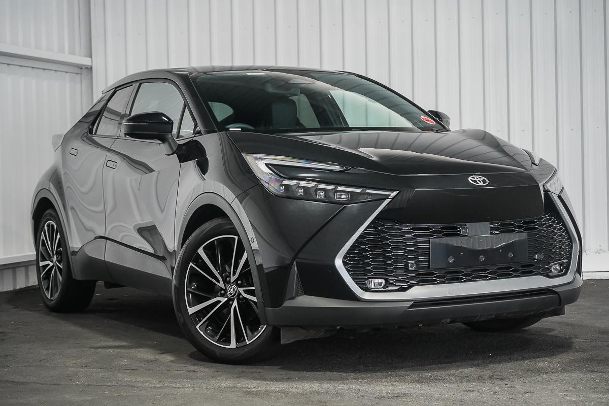 Toyota C-hr image 1