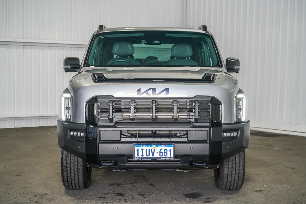 Kia Tasman image 3