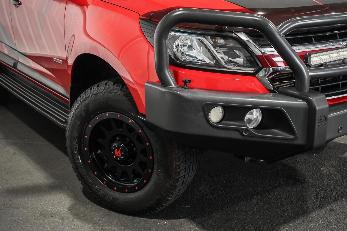 Holden Colorado image 2