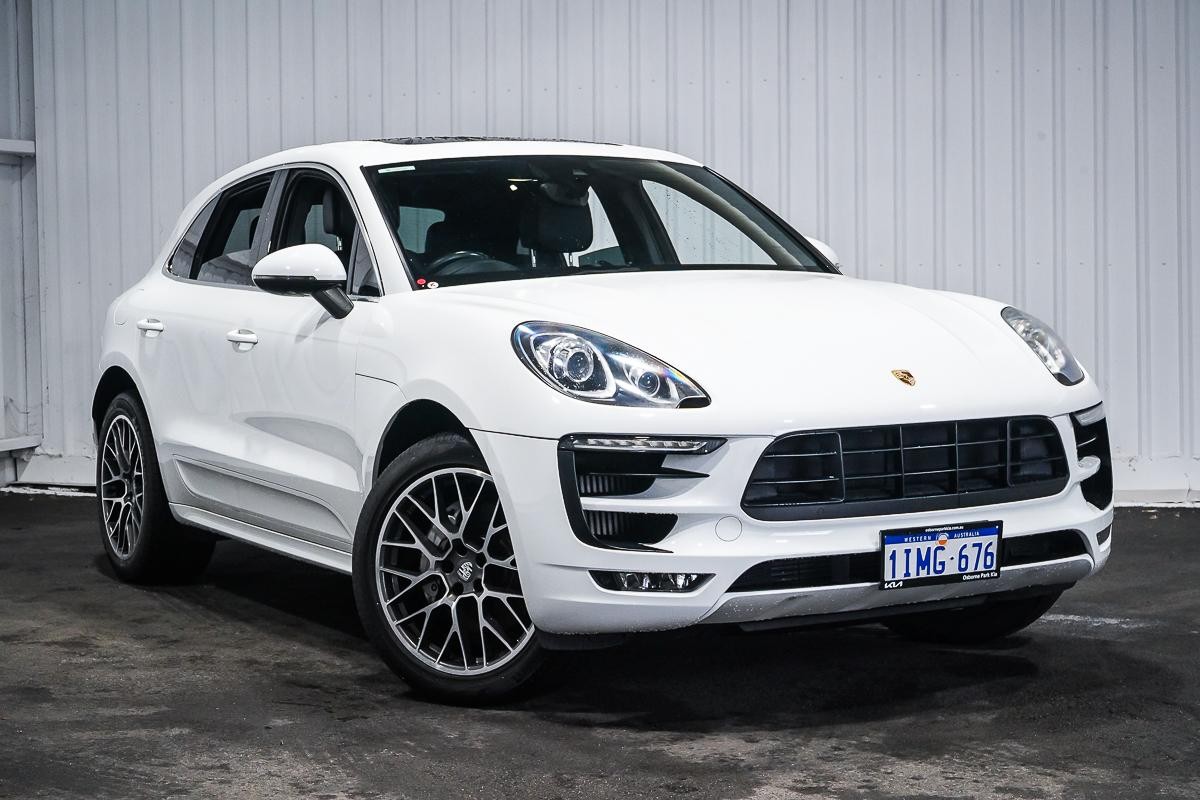 Porsche Macan image 1