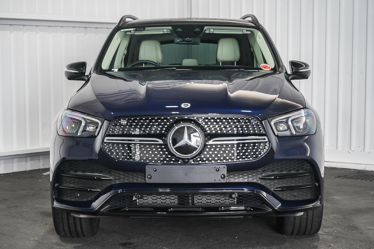 Mercedes Benz Gle-class image 3
