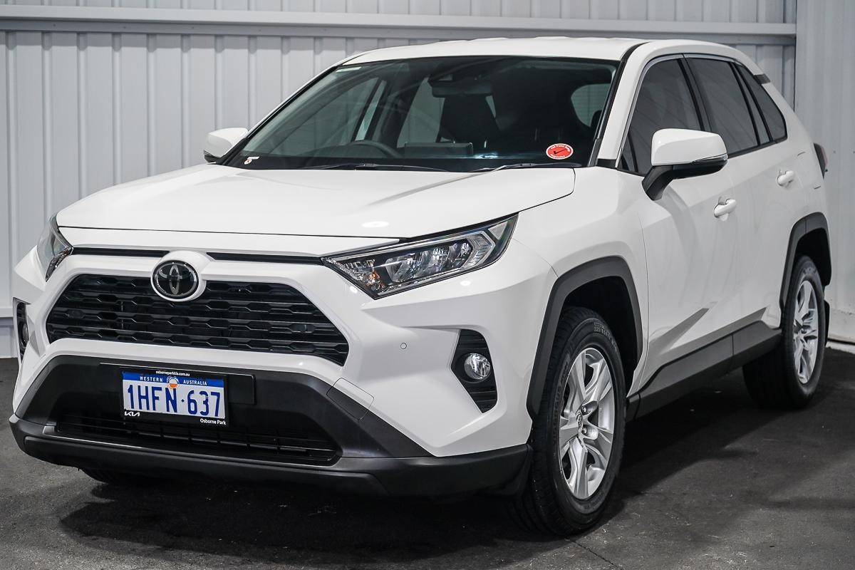 Toyota Rav4 image 4