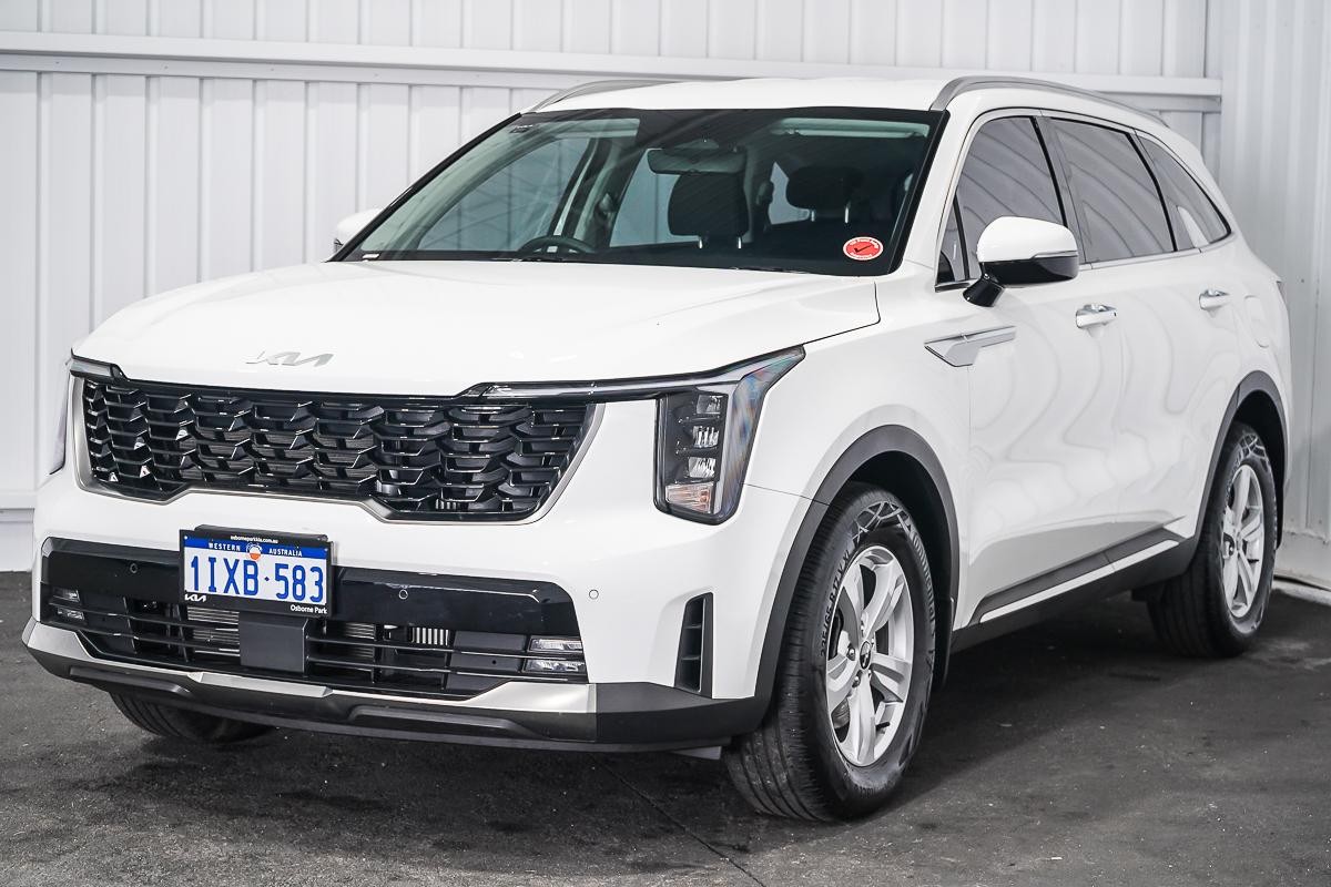 Kia Sorento image 4