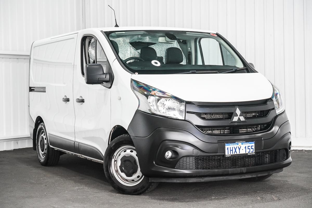 Mitsubishi Express image 1