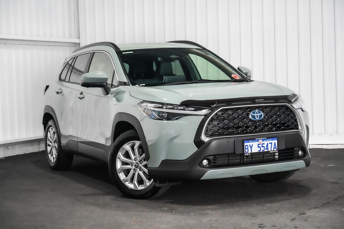 Toyota Corolla Cross image 1
