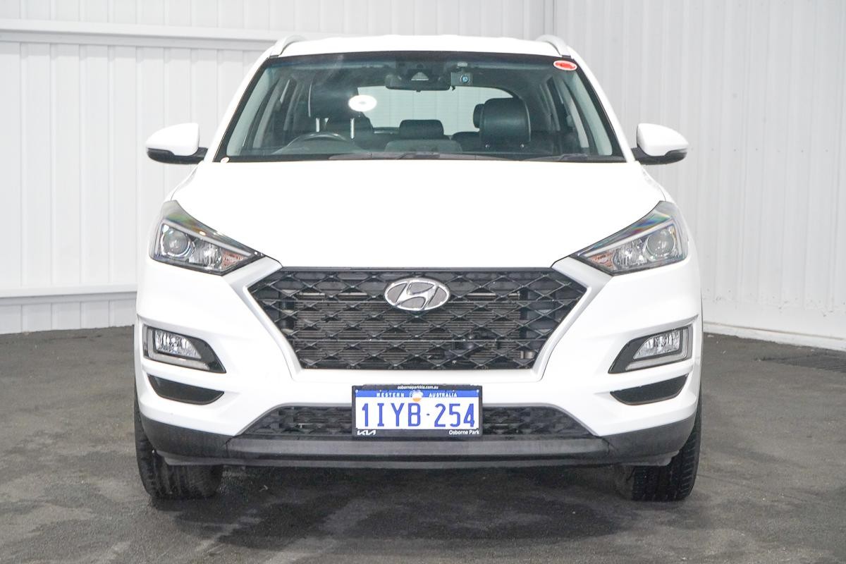 Hyundai Tucson image 3