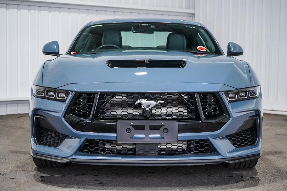 Ford Mustang image 4