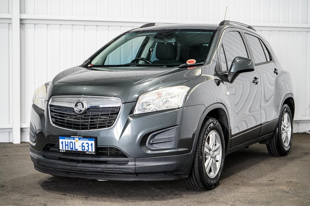 Holden Trax image 4