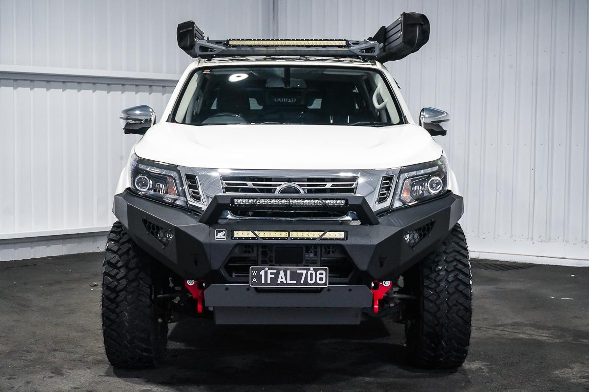 Nissan Navara image 3