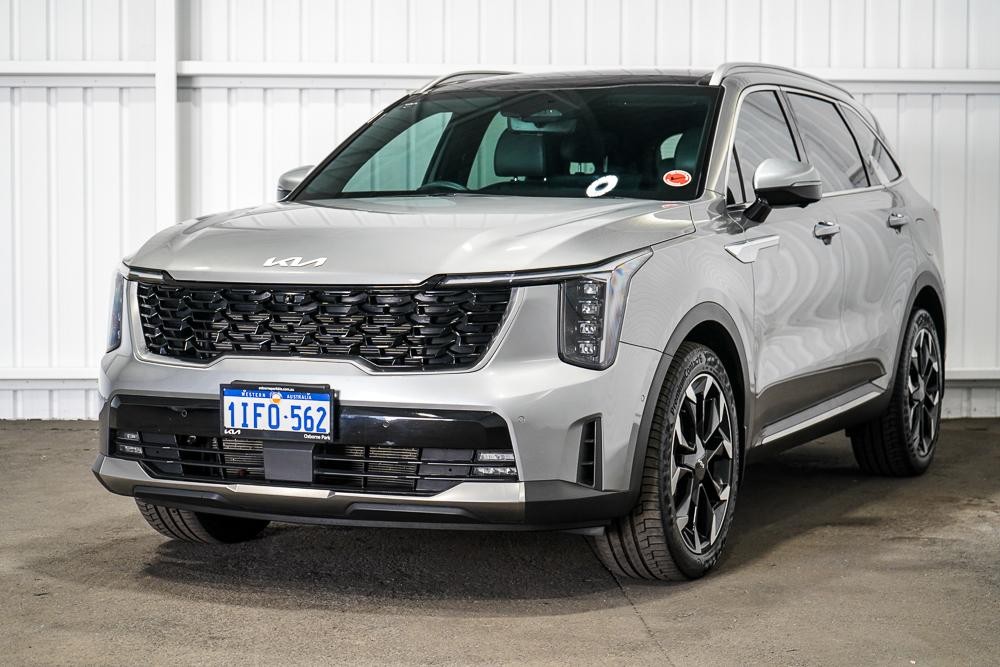 Kia Sorento image 4