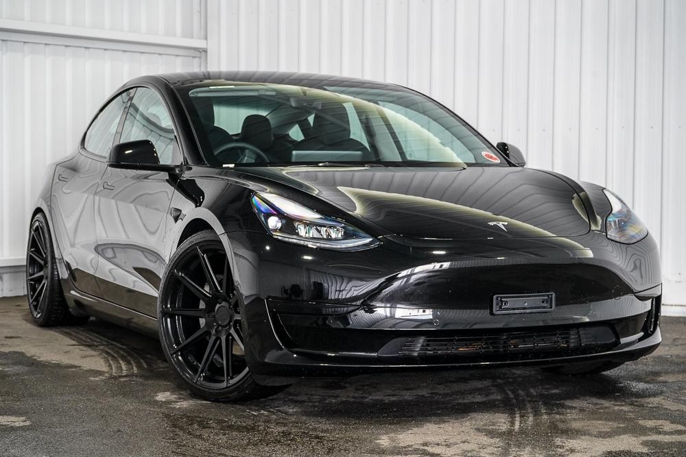 Tesla Model 3 image 1